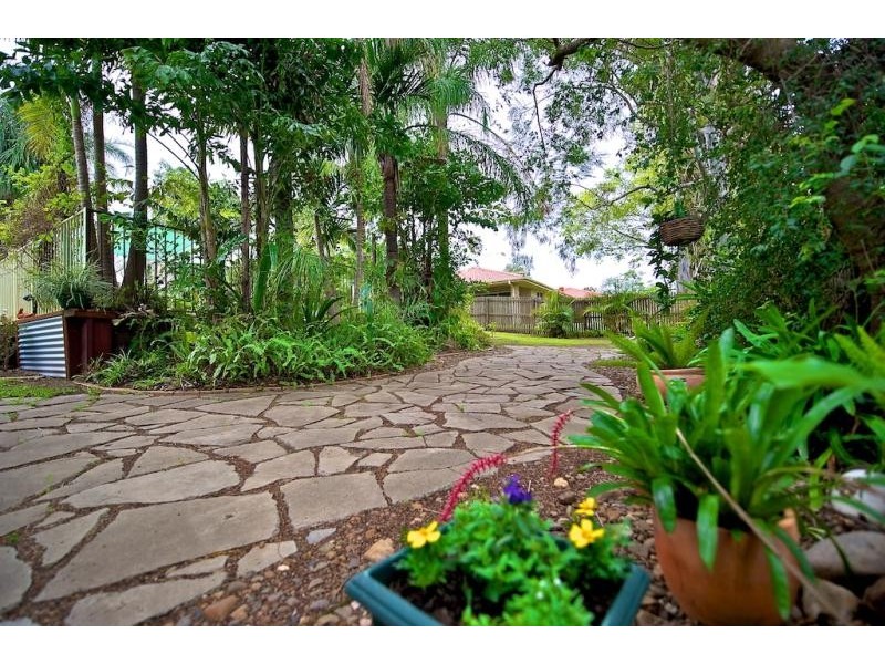 8 Clem St, Brassall QLD 4305