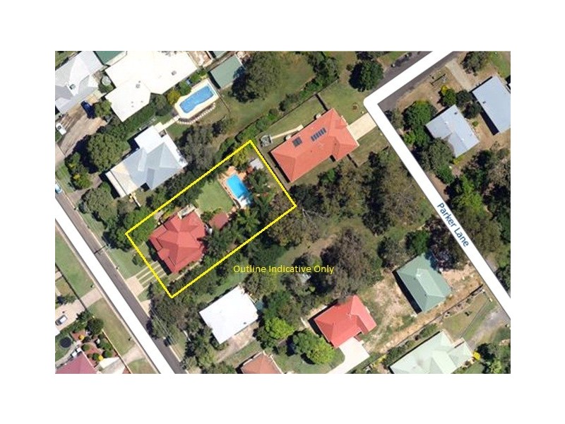 8 Clem St, Brassall QLD 4305