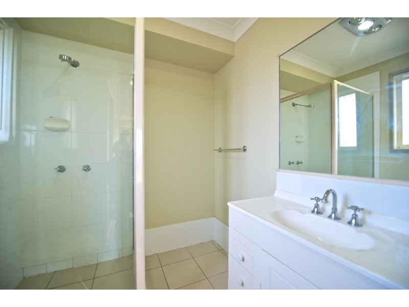 27 Ramsey Court, Lowood QLD 4311