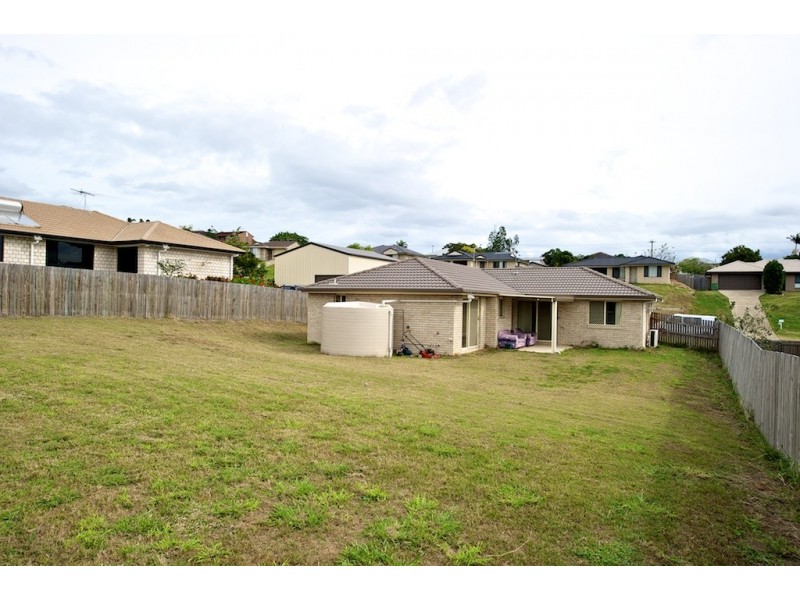 27 Ramsey Court, Lowood QLD 4311