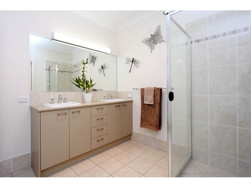 480 Lake Manchester Road, Kholo QLD 4306