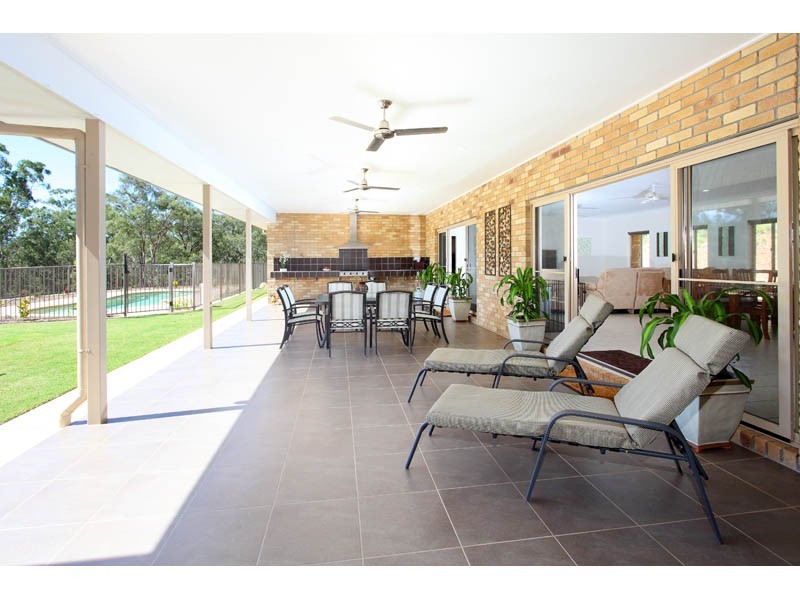 480 Lake Manchester Road, Kholo QLD 4306