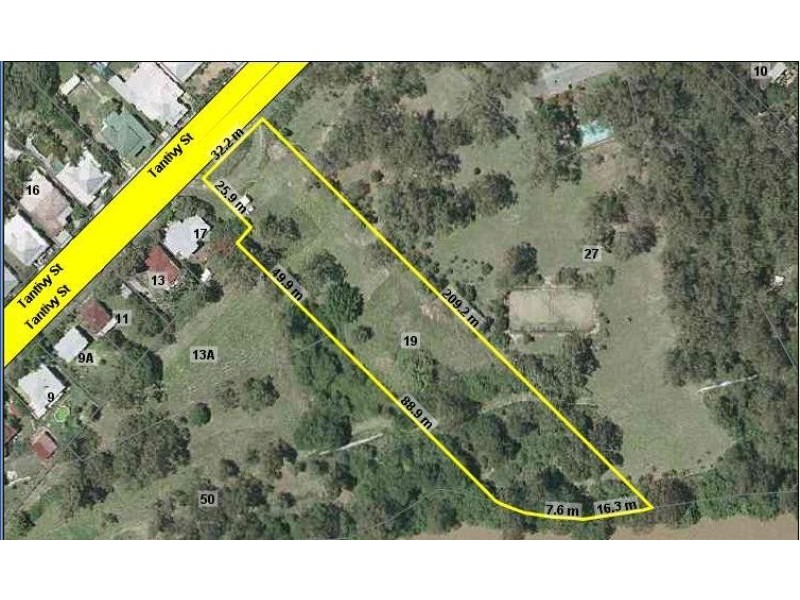 19 Tantivy Street, Tivoli QLD 4305