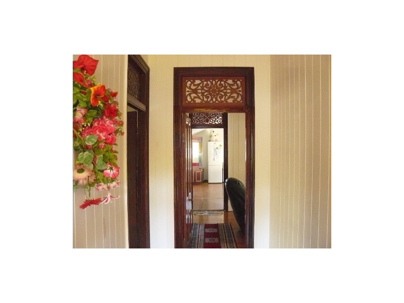 51 Pine Mountain Road, North Ipswich QLD 4305