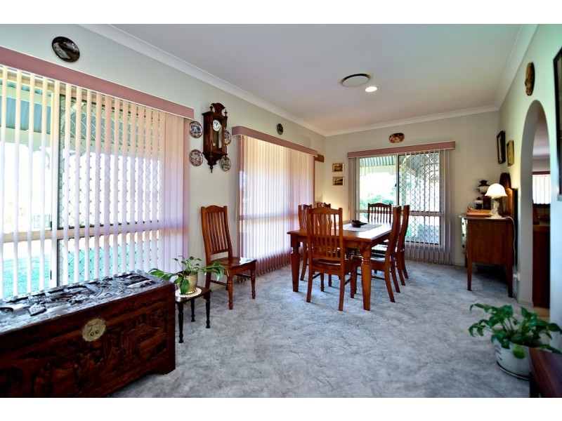 18 Shannon Road, Lowood QLD 4311