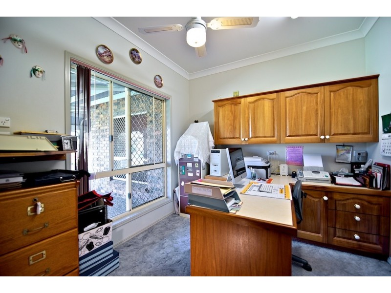 18 Shannon Road, Lowood QLD 4311