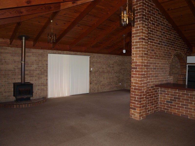 374 Warwick Road, Yamanto QLD 4305