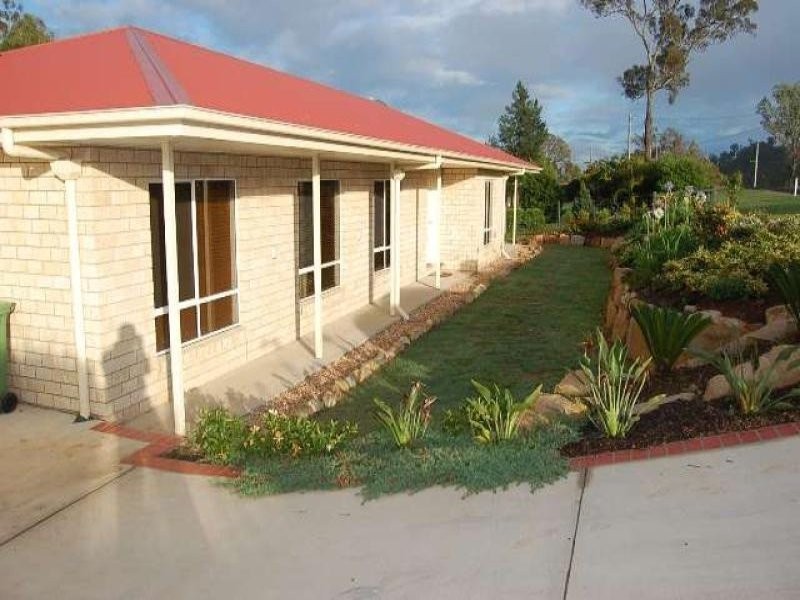 10 Mamaku Street, Fernvale QLD 4306