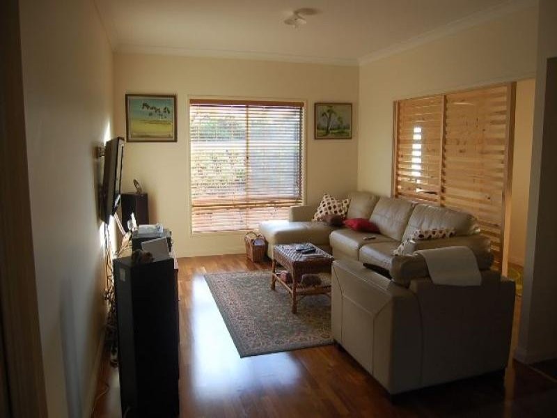 10 Mamaku Street, Fernvale QLD 4306