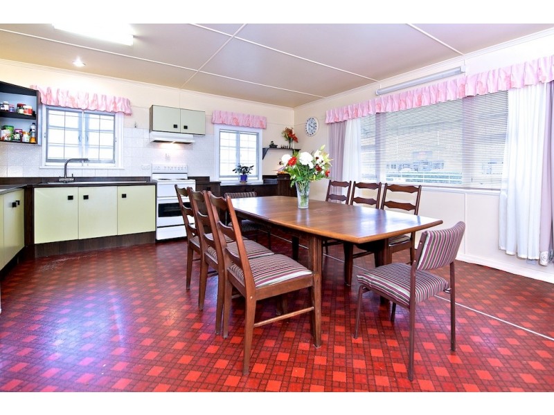 54 Main Street, Lowood QLD 4311