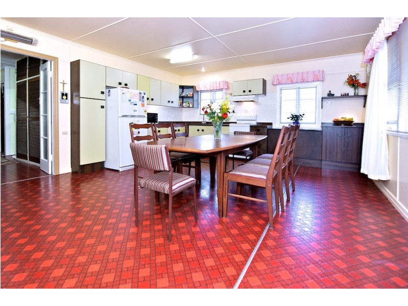 54 Main Street, Lowood QLD 4311