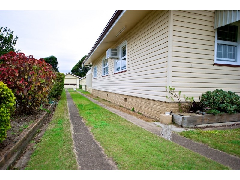 54 Main Street, Lowood QLD 4311