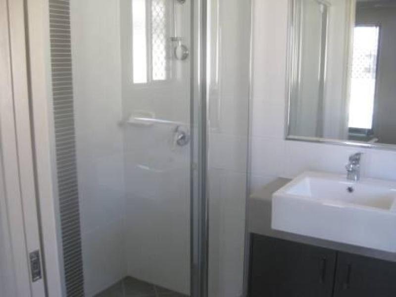 27 Sophie St, Raceview QLD 4305