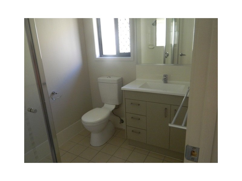 17 Goldenwood Crescent, Fernvale QLD 4306