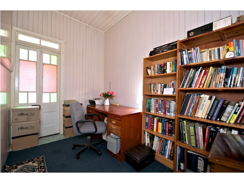 97 Woodend Road, Woodend QLD 4305