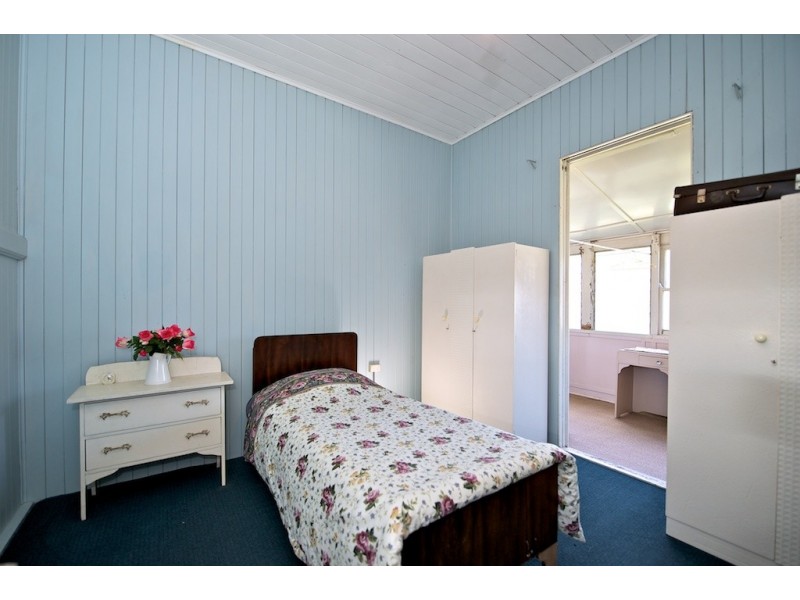 97 Woodend Road, Woodend QLD 4305