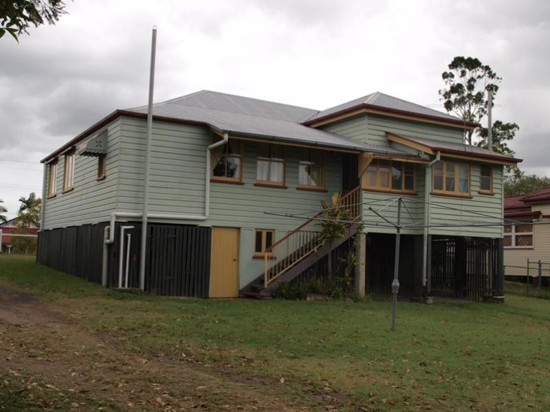 7 Waterworks Road, North Ipswich QLD 4305