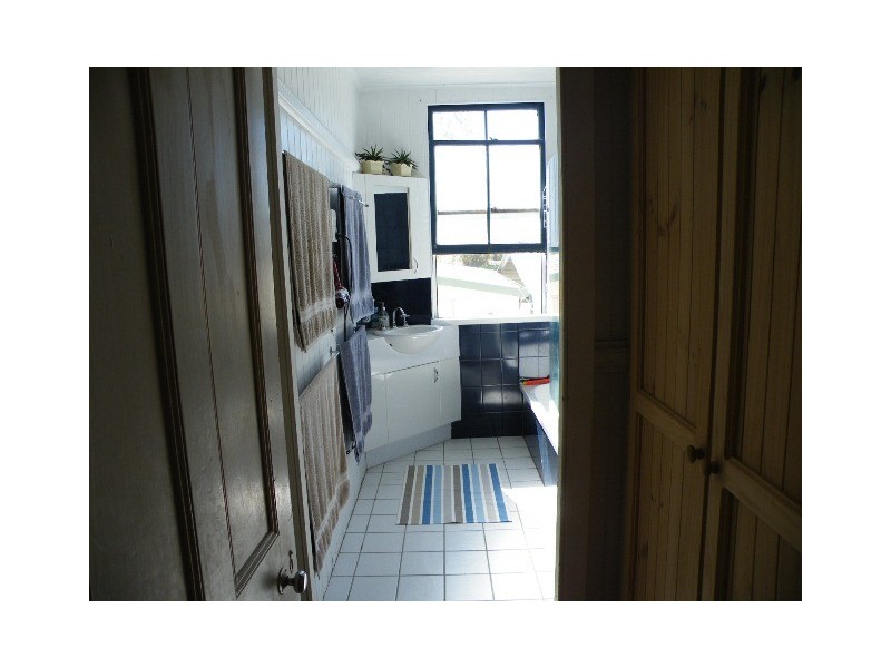 77 Allambie Street, Coominya QLD 4311