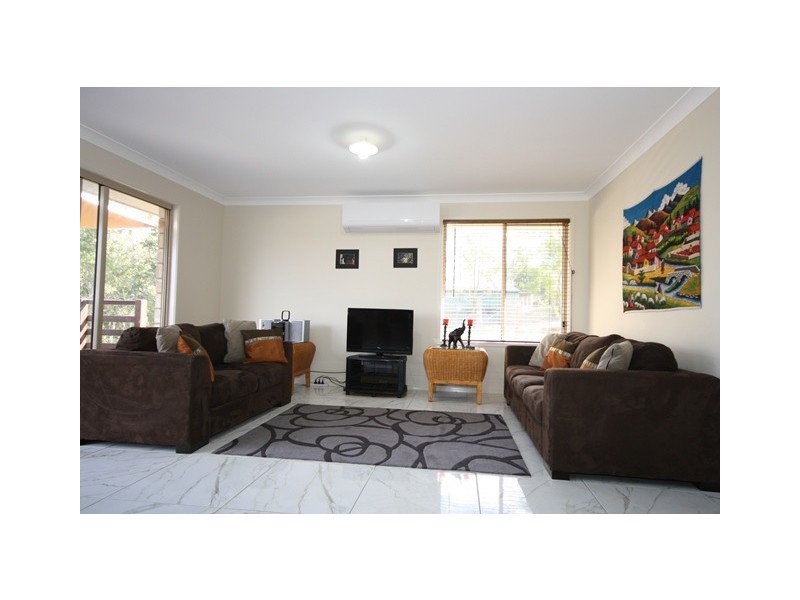 99 Beeston Drive, Fernvale QLD 4306