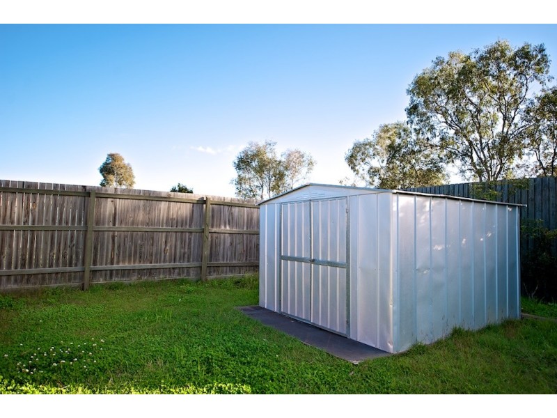 74 Anna Drive, Raceview QLD 4305