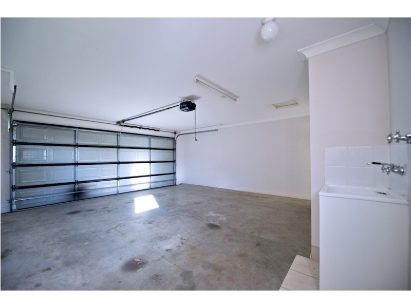 74 Anna Drive, Raceview QLD 4305