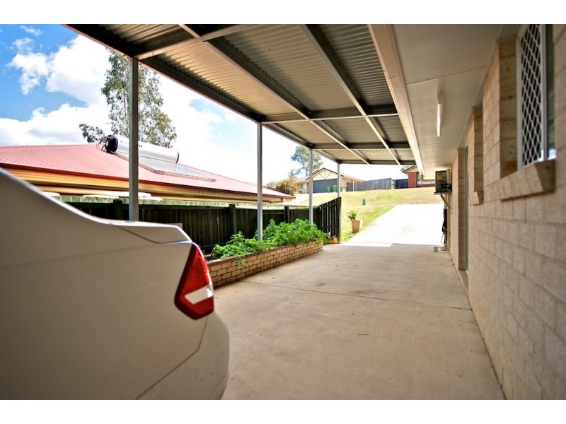 31 Palma Rosa Drive, Wulkuraka QLD 4305