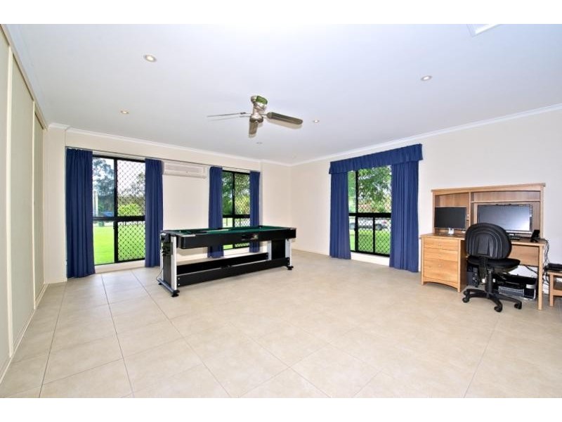126 Settler Way, Karalee QLD 4306