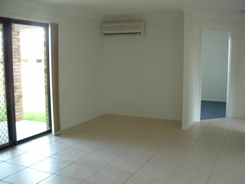 8 Ben Court, Yamanto QLD 4305