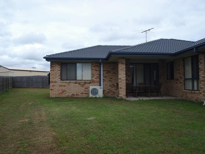 8 Ben Court, Yamanto QLD 4305