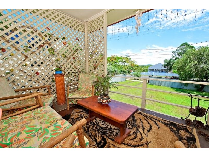 17 Brisbane Road, Redbank QLD 4301