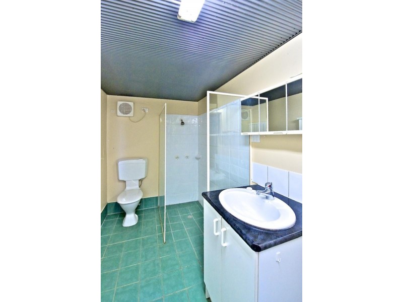 17 Brisbane Road, Redbank QLD 4301