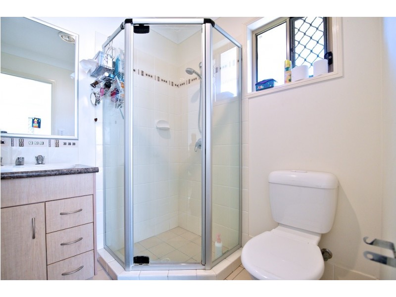 35 Polzin Drive, Goodna QLD 4300