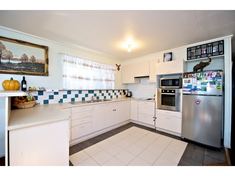 7 Lightbody Street, Goodna QLD 4300