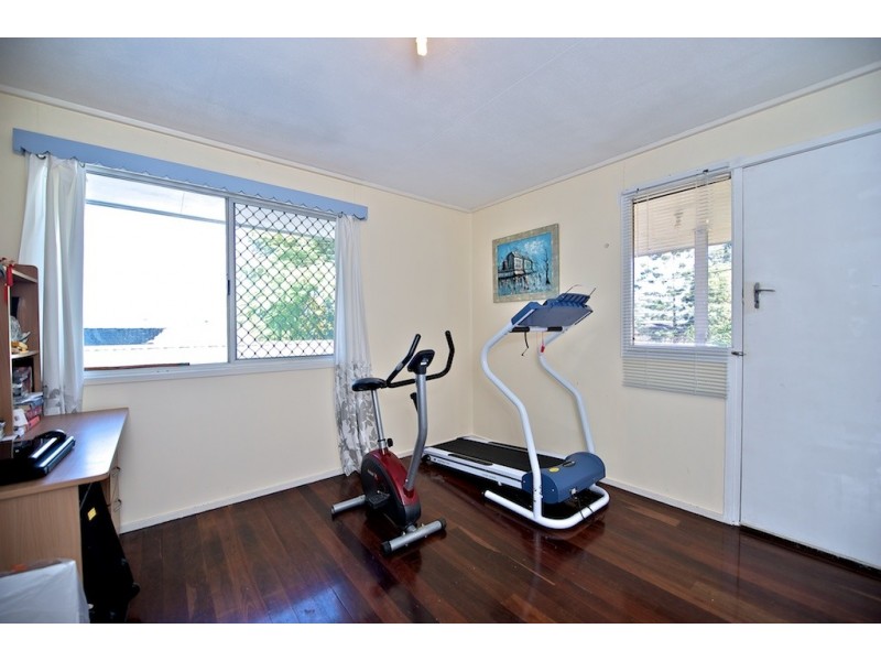 7 Lightbody Street, Goodna QLD 4300