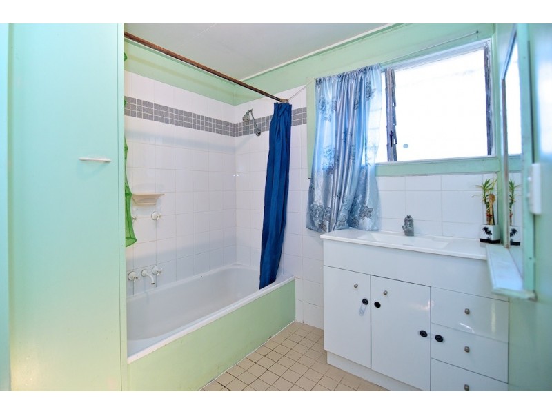 7 Lightbody Street, Goodna QLD 4300