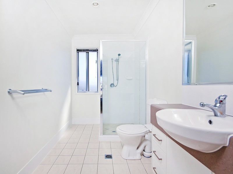 14/15 Workshops Street, Brassall QLD 4305