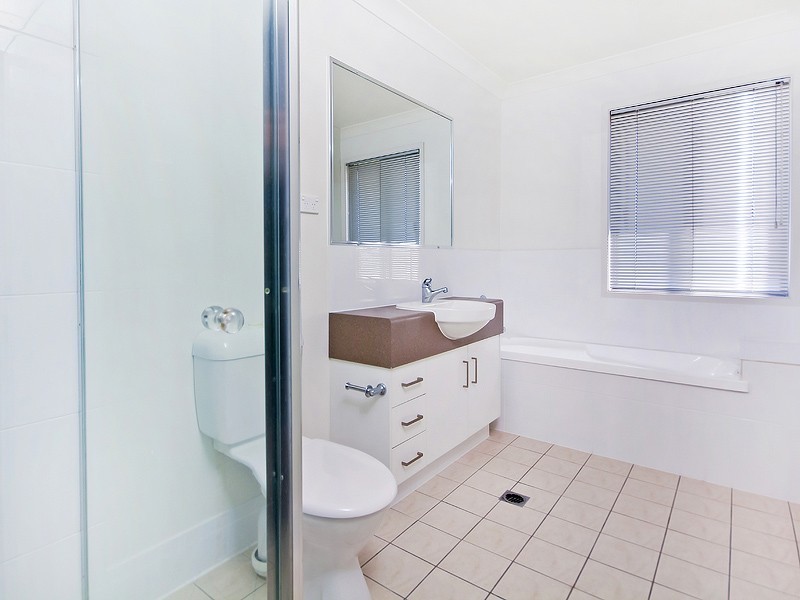 14/15 Workshops Street, Brassall QLD 4305