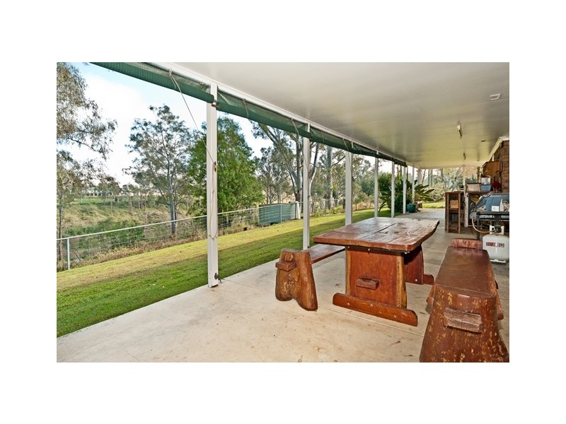 81 Linum Road, Wivenhoe Pocket QLD 4306