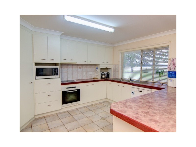81 Linum Road, Wivenhoe Pocket QLD 4306
