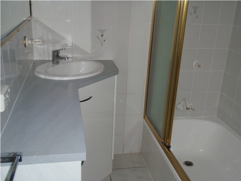 10 Callaghan Street, East Ipswich QLD 4305