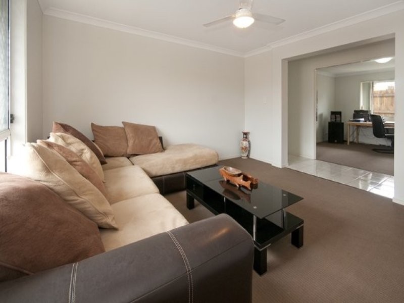 12 Shamrock Court, Chuwar QLD 4306