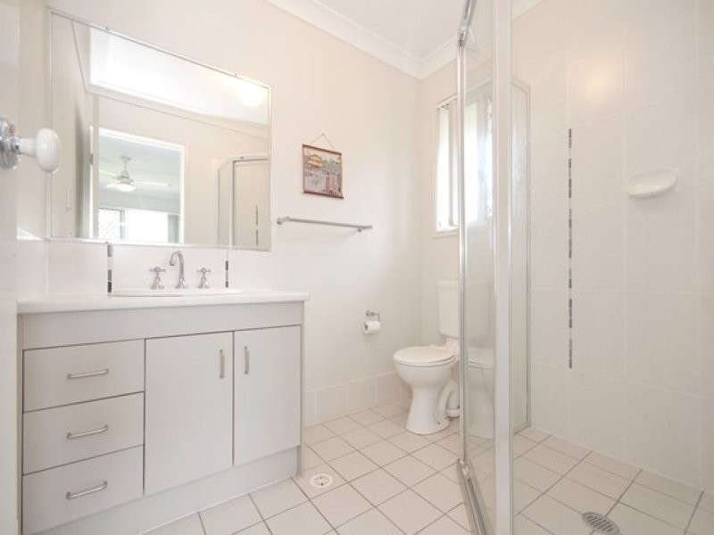 12 Shamrock Court, Chuwar QLD 4306