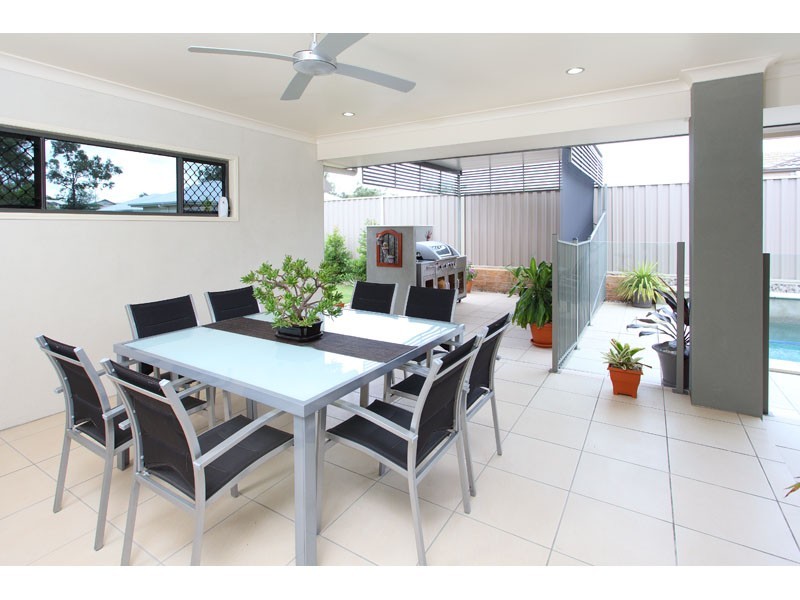 25 Shamrock Court, Chuwar QLD 4306