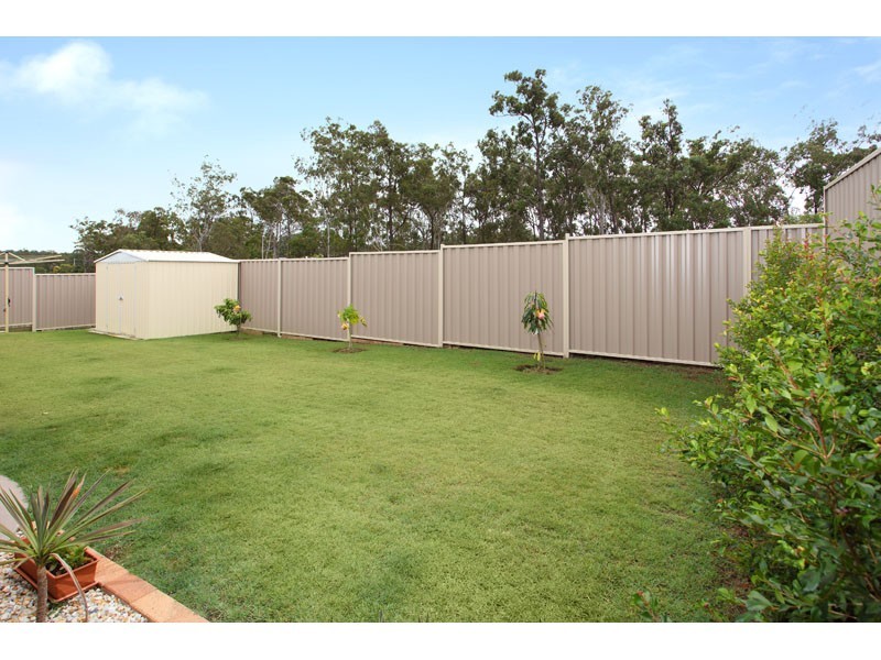 25 Shamrock Court, Chuwar QLD 4306
