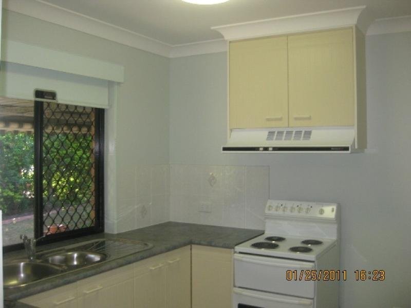 2 Des Arts Place, Wulkuraka QLD 4305