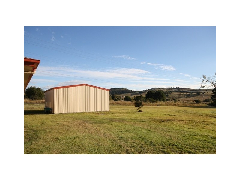 6 Bauer Street, Lowood QLD 4311