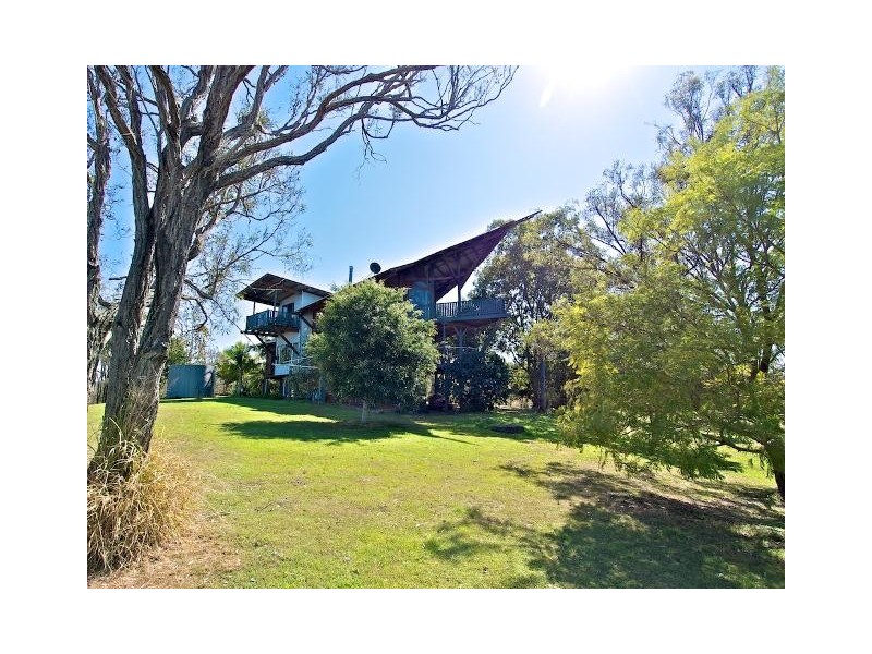 274 Steeleys Rd, Moombra QLD 4312