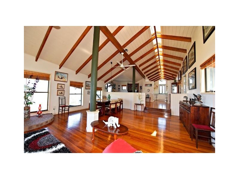 274 Steeleys Rd, Moombra QLD 4312