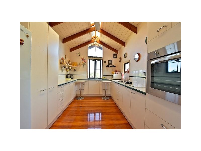 274 Steeleys Rd, Moombra QLD 4312