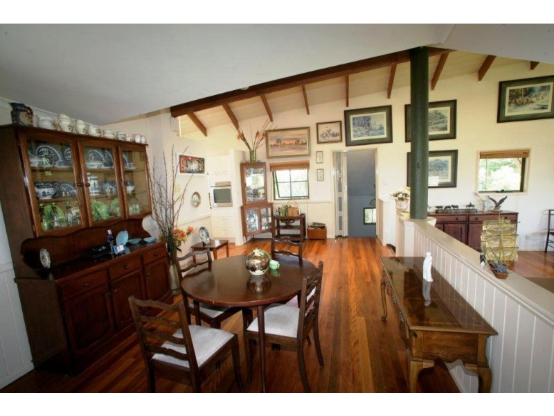 274 Steeleys Rd, Moombra QLD 4312
